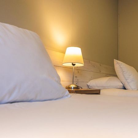 Hotel Fiofio Spa プエルト・ウィリアムズ エクステリア 写真